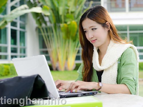 Những phần mềm học tiếng Hàn dành cho người đi làm