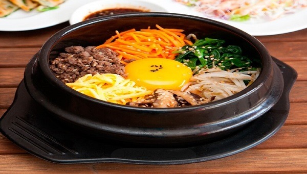 Cơm trộn Hàn Quốc được bình chọn là món ăn xếp thứ 40 món ngon nhất thế giới